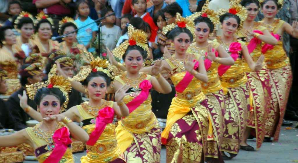 Dancers at the Bali Arts Festival