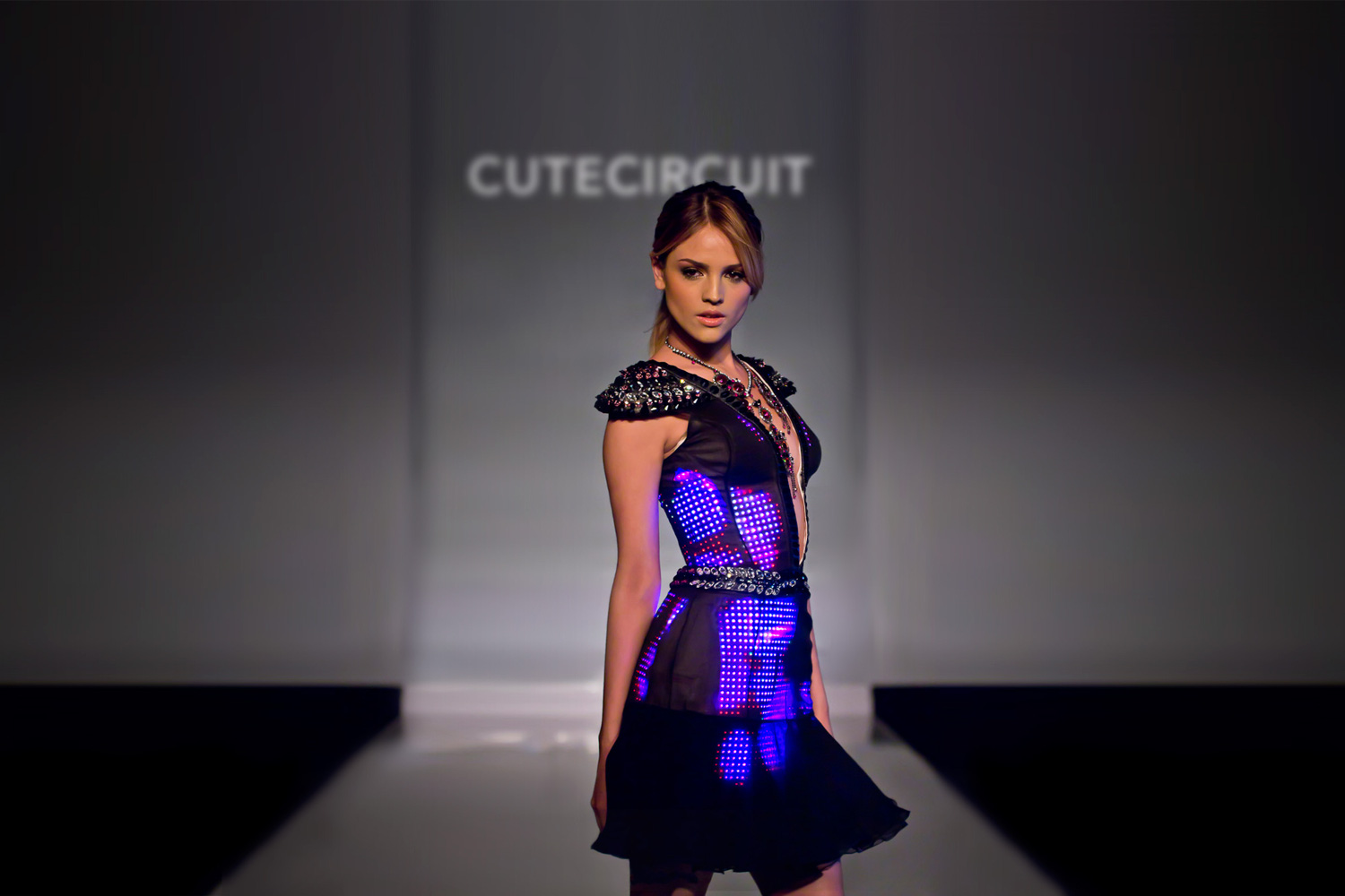 CuteCircuit_The_Eiza_Dress_Pink_and_Black_Haute_Couture