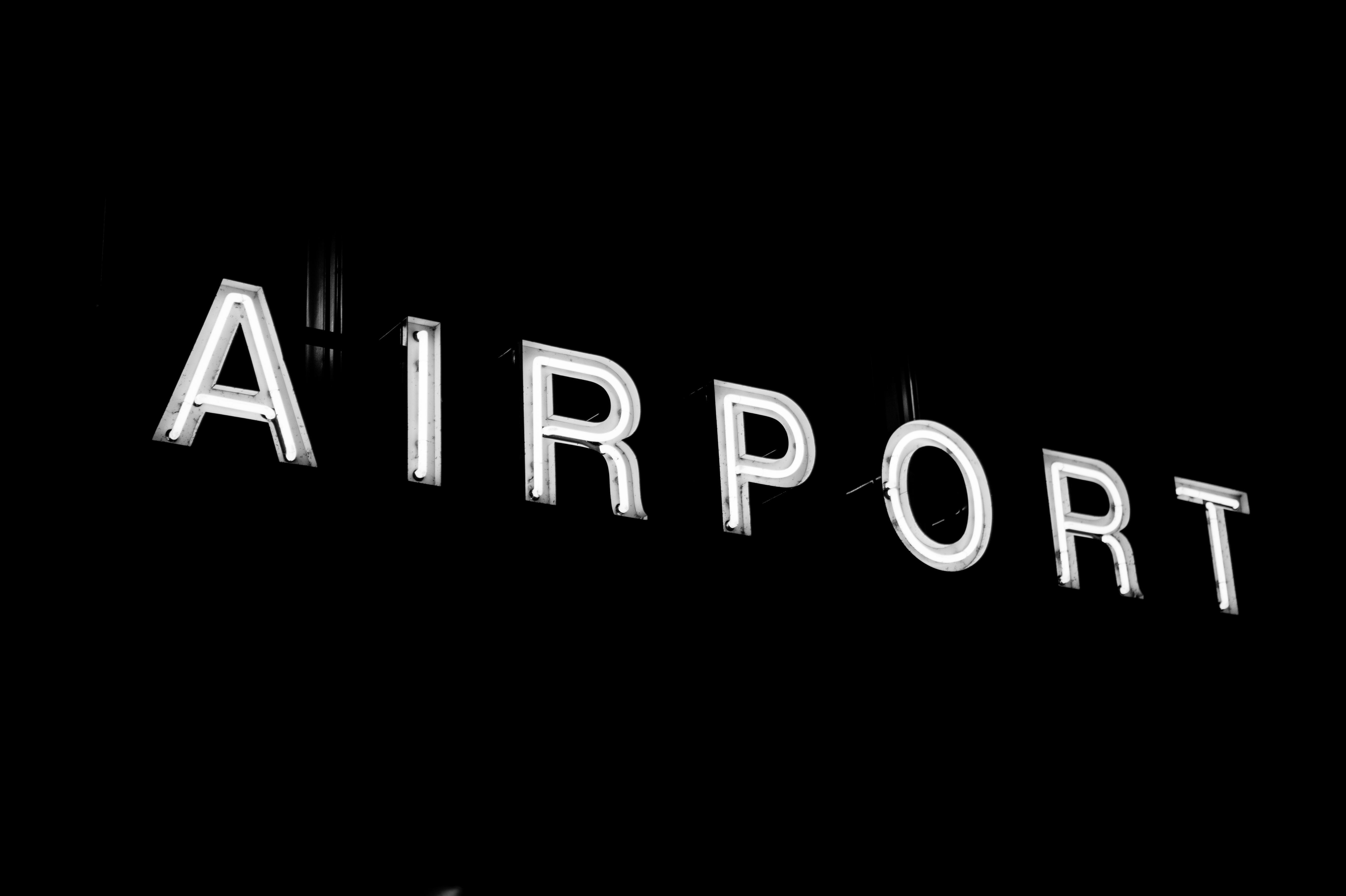 3_sign-airport-neon-illuminated-area