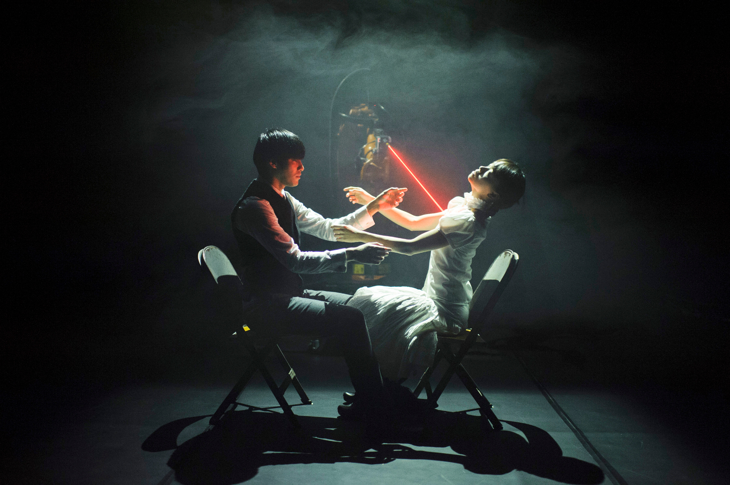 3-wtf-Huang Yi and KUKA_4_by Jacob Blickenstaff_b