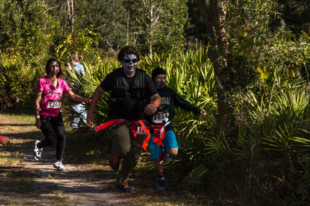 2 The5kZombieRunTampa-2014_1654__MG_0089