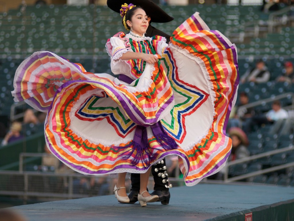 1 cinco de mayo Flickr Joel Dinda