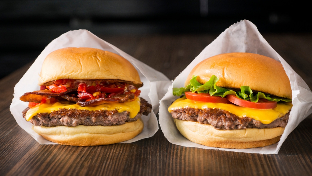 1 SmokeShack and ShackBurger_Evan Sung
