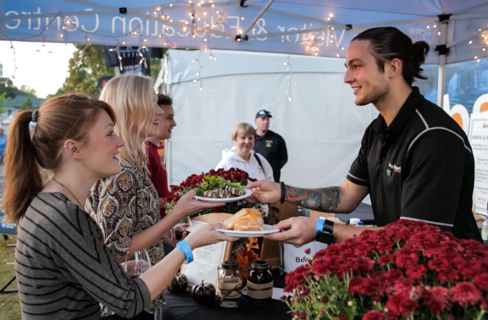 4 Niagara Wine Festival