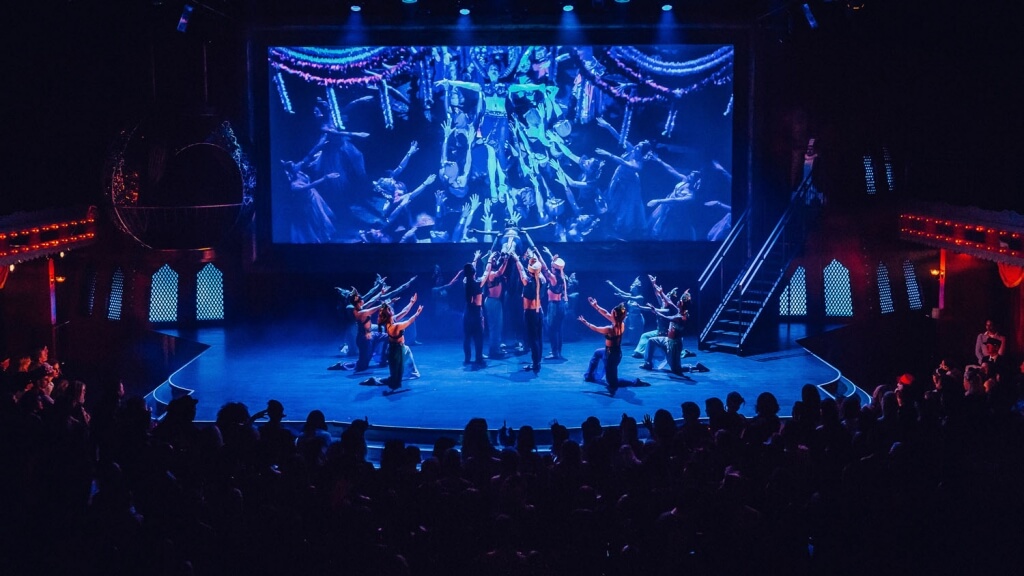 moulin rouge performance c Luke Dyson