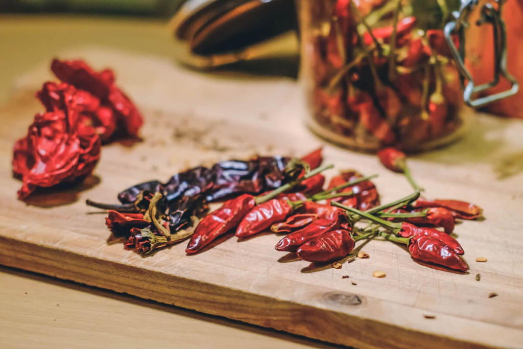 3 CALABRIA_Peperoncino1.jpeg