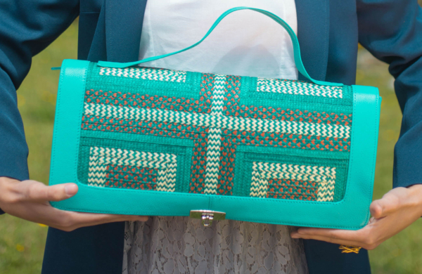 Bolsos hechos con fibras naturales: la tendencia para las amantes de la moda