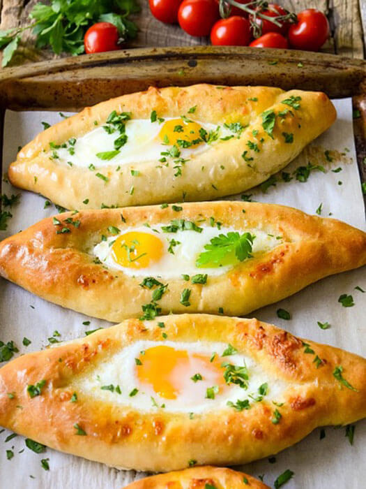 Khachapuri