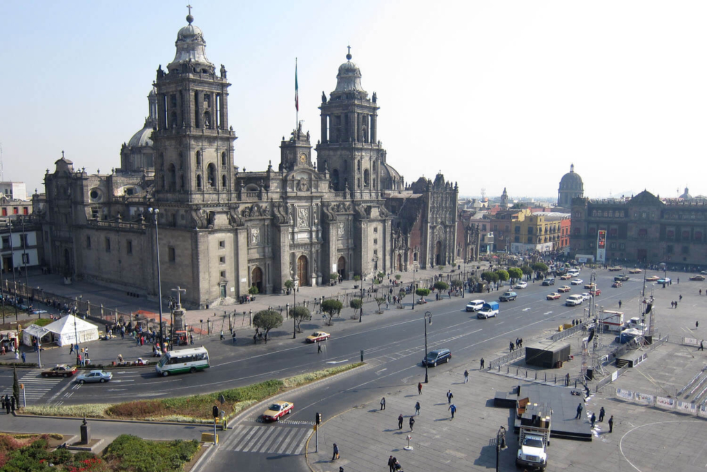 1b Mexico_City_Zocalo_Cathedral