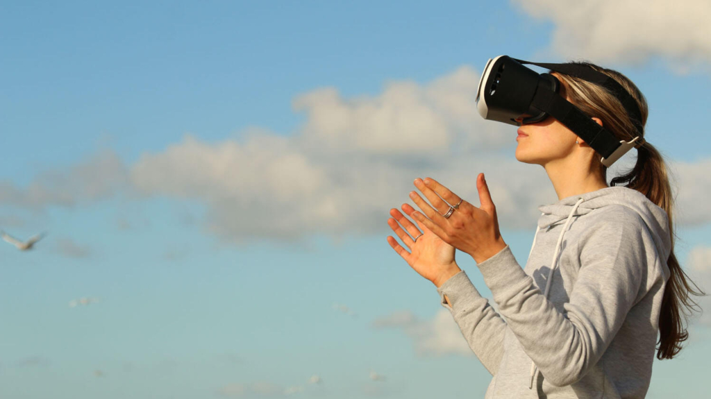 2 virtual reality