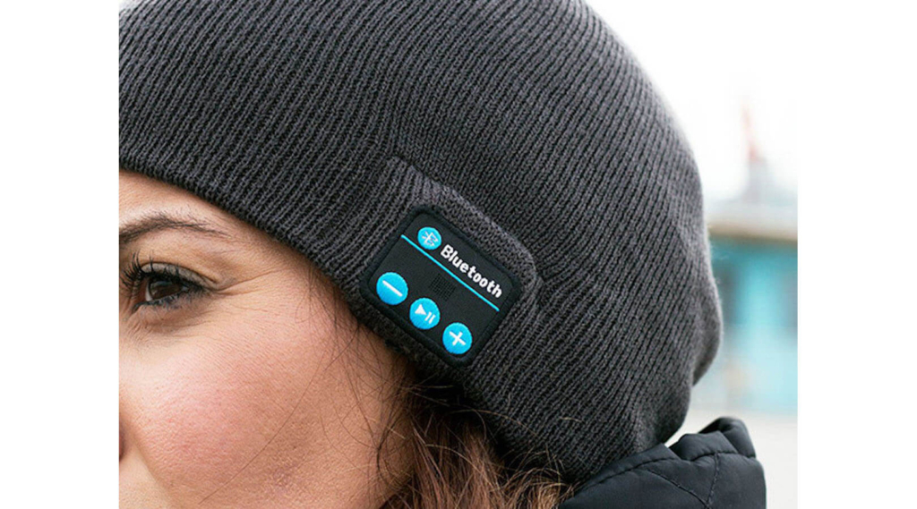 7 Wireless-Musical-Beanie-1