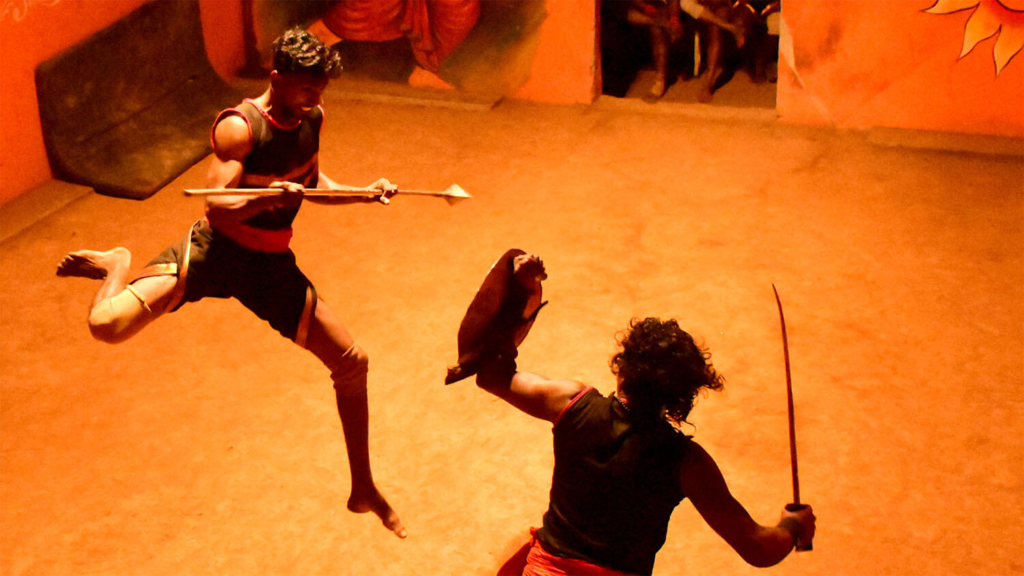 1 Kalaripayattu, credit- Rajib.hyderabad via Wikimedia Commons