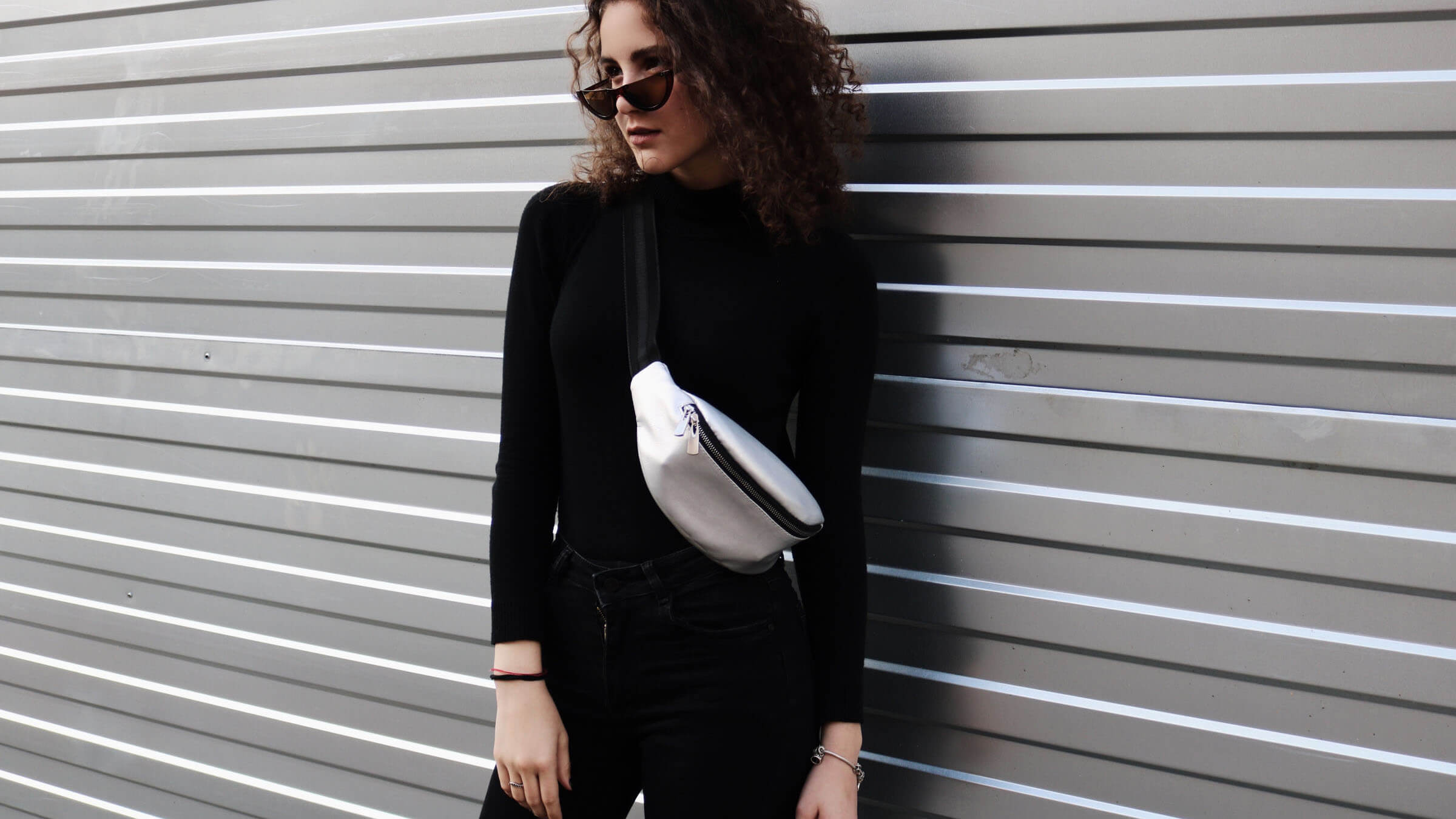 How to Wear a Belt Bag: Pro Styling Tips