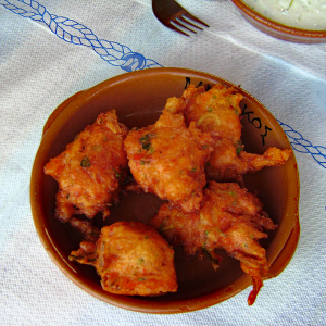 Pitaroudia (chickpea fritters)