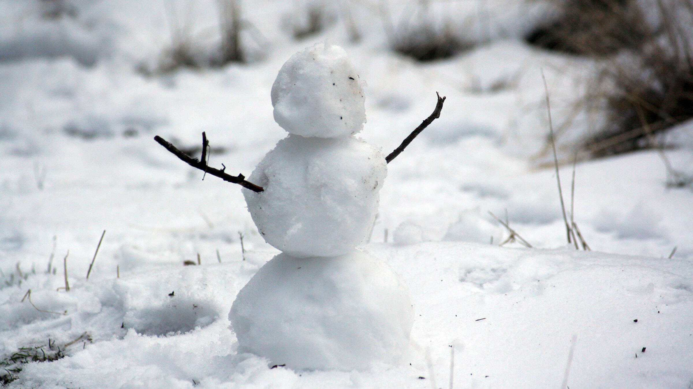 How to build a snowman: 5 tips for success