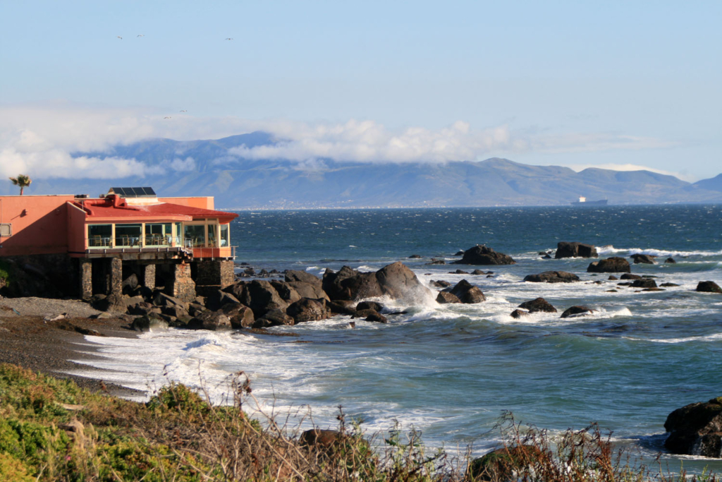 3b ensenada, wikimedia commons