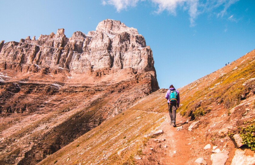 15 Thrilling Walking Trails Around The World 
