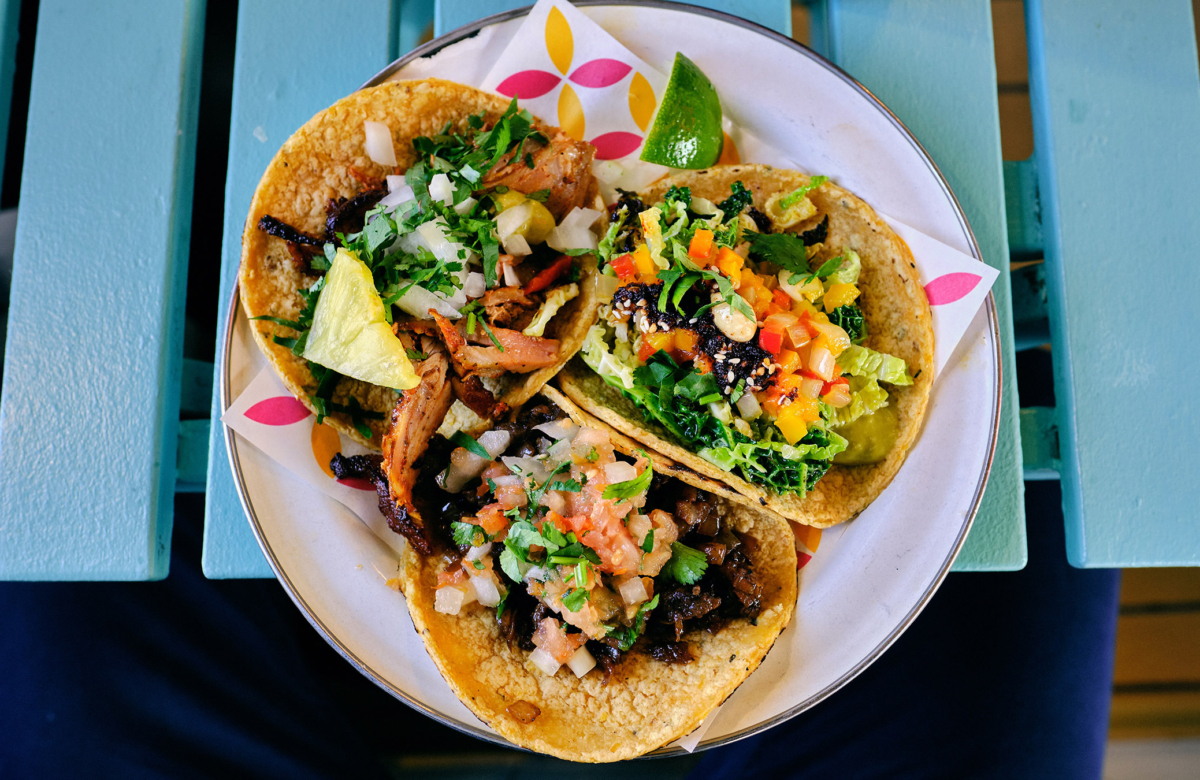 Beachy Bites: 10 Classic Dishes To Try On Your Coastal Mexican Vacation (And What To Drink)