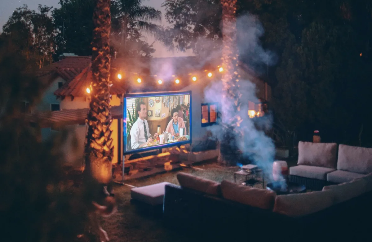 Build Your Own… Outdoor Summer ‘Cinema’