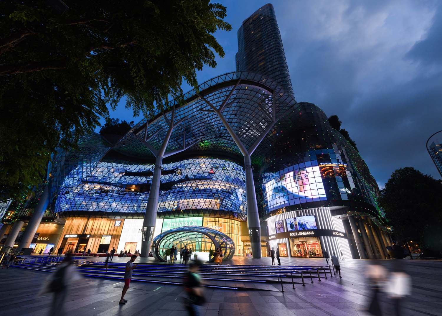 4b ION Orchard ION Orchard_Facade view_Night_Ion WebRevamp 3 HR-1-7