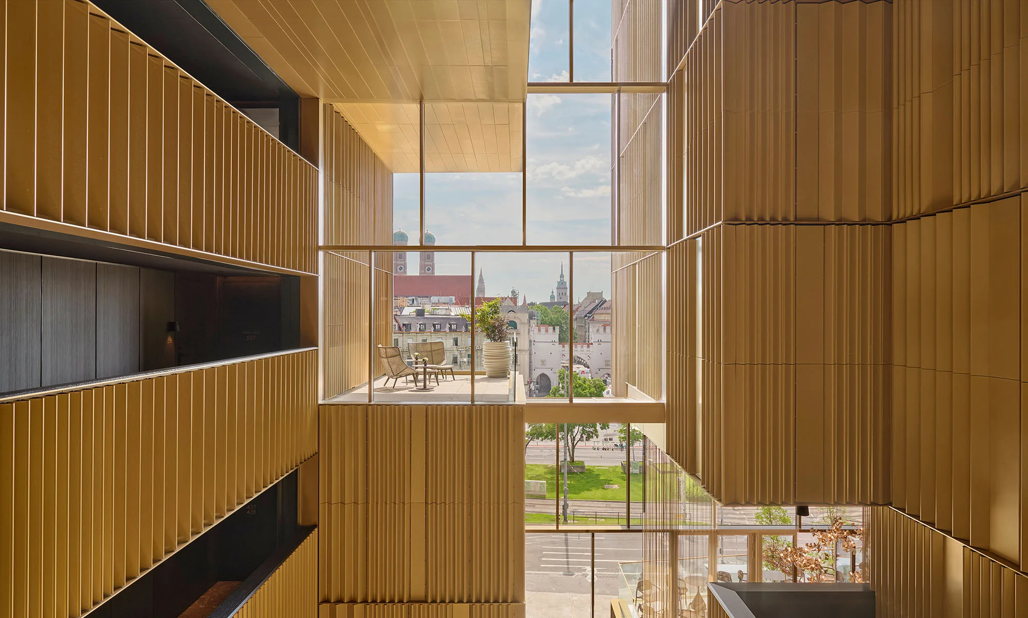 3a-Koenigshof, a Luxury Collection Hotel, Munich_Atrium