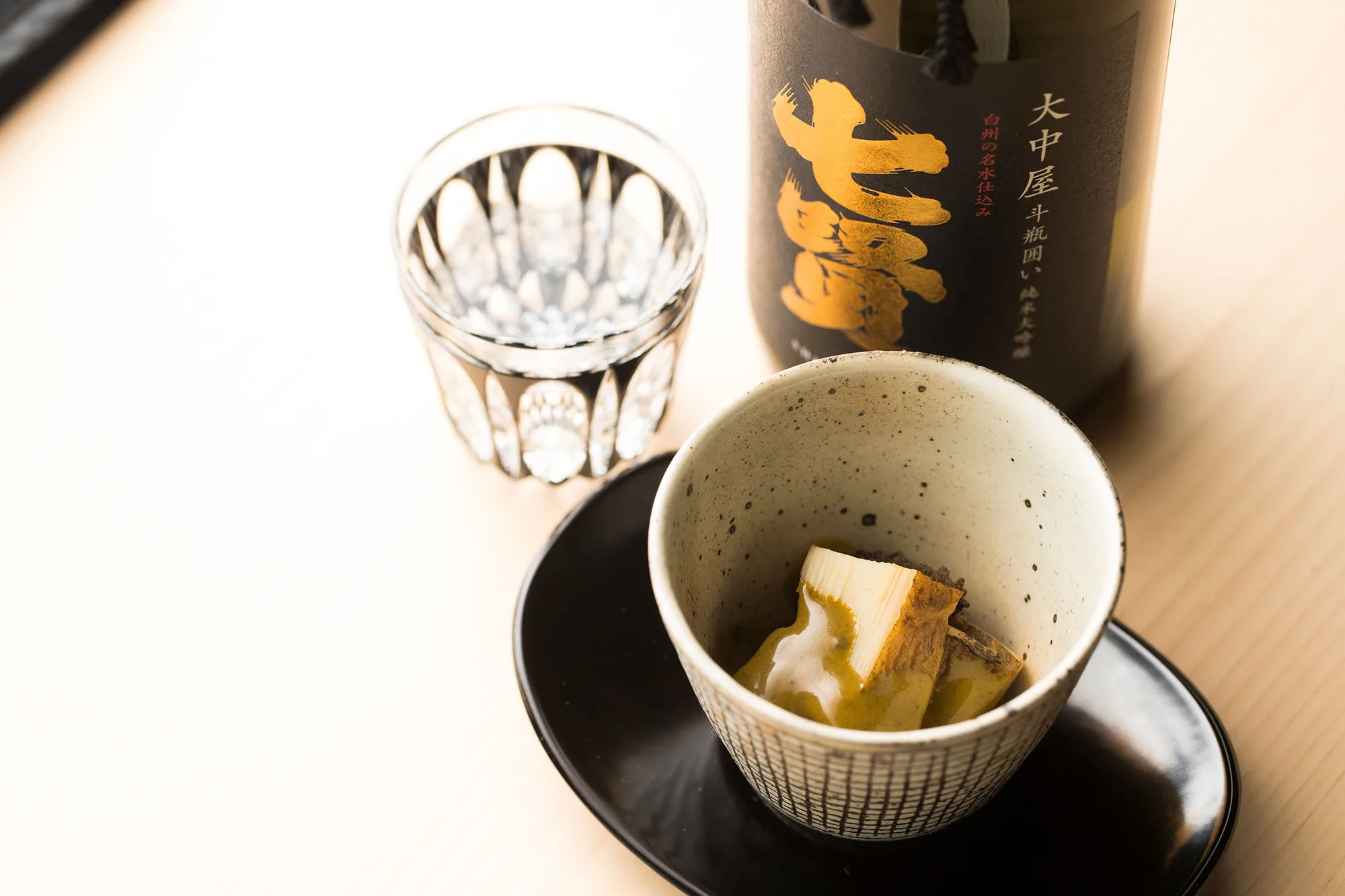4a-Mandarin Oriental, Tokyo_Sushi Shin by Miyakawa_Sake_Horizontal