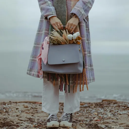 Style In Season: 10 Tips For Transitional Dressing