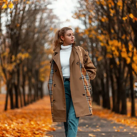Sweater Weather: What To Wear On A Leaf-Peeping Trip
