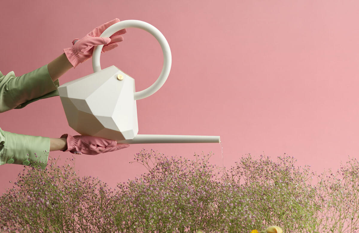 Get Growing: 10 Must-Haves For A Gorgeous Garden