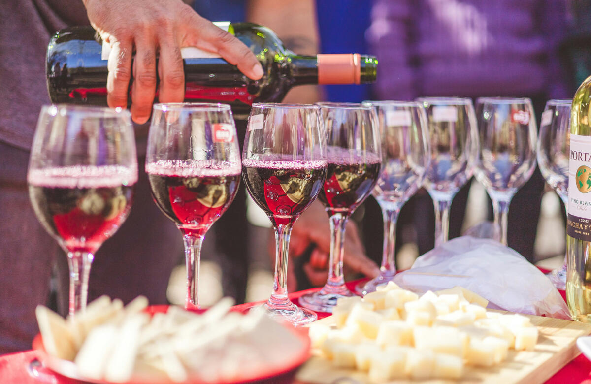 Craving The Coast: 10 Seaside Food And Wine Festivals