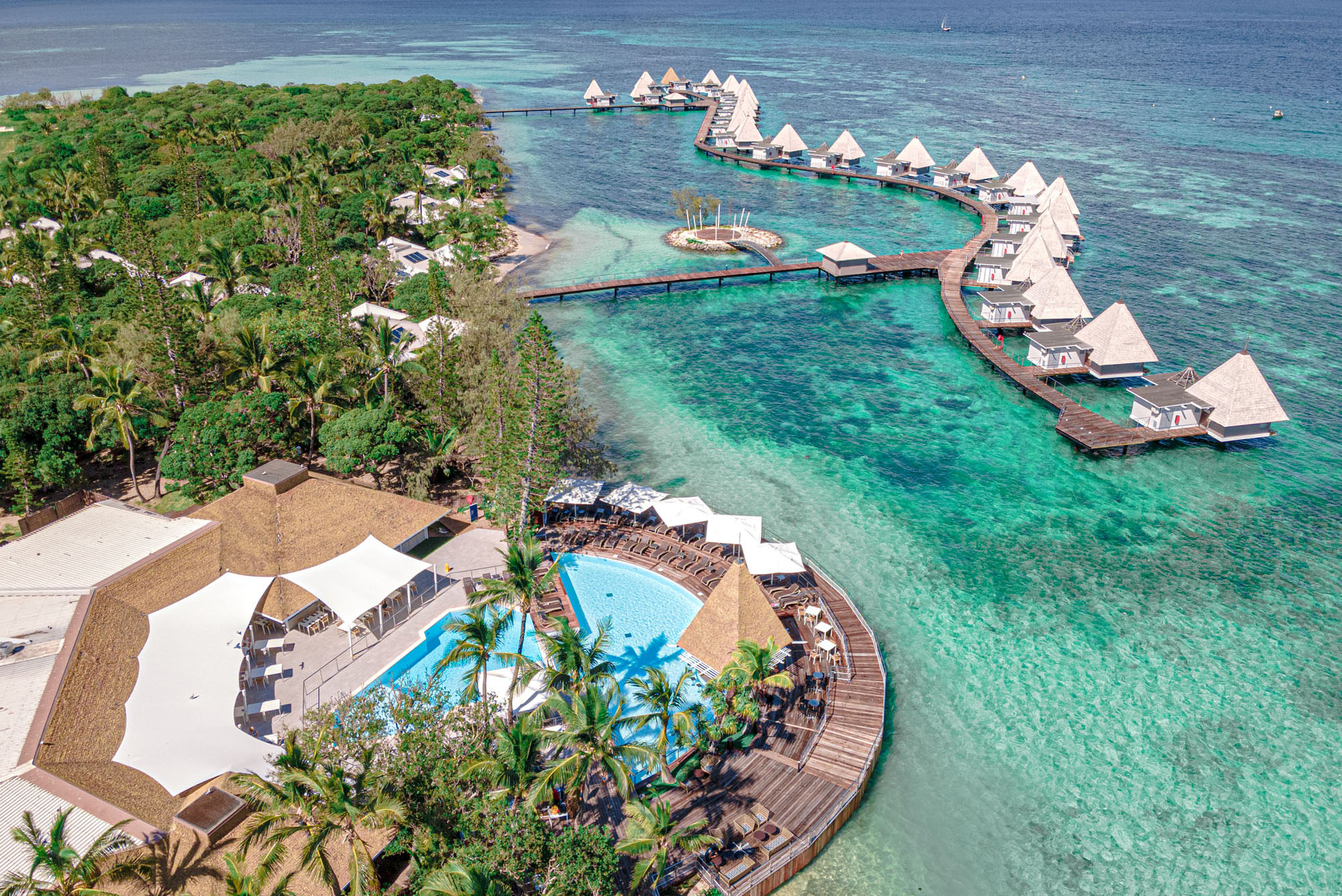 1a DoubleTree by Hilton Noumea Ilot Maitre Resortoubletree Day2 Drone - 300dpi-2