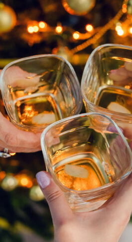 Après Dîner: Festive Digestifs For Your Holiday Feast