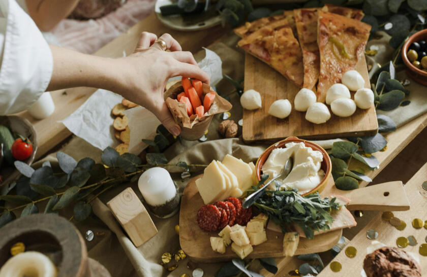 Super Bowl Snack Attack: Classics Vs. Healthy 