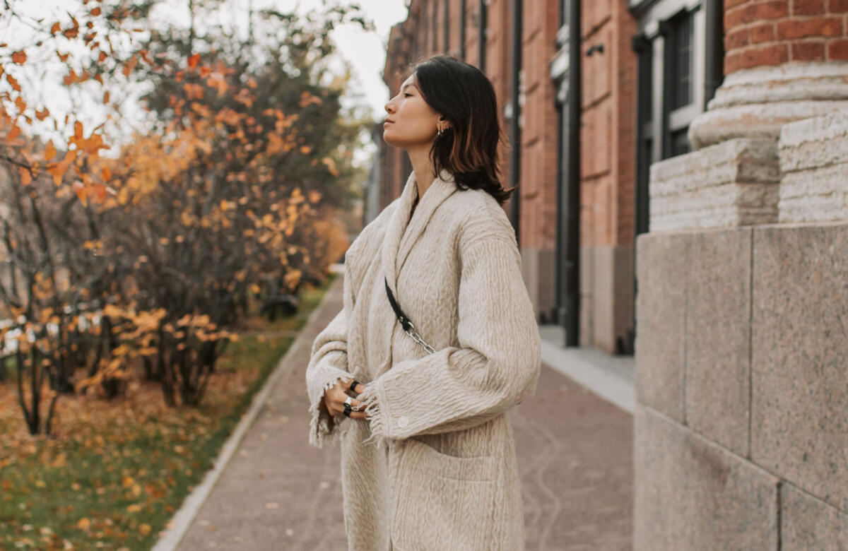 Style In Season: 10 Tips For Transitional Dressing